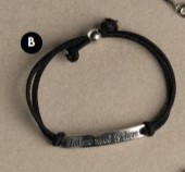 PULSERAS -- GAMUZA ALL YOU NEED IS LOVE